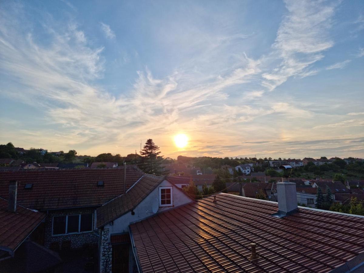 Apartman Modre Z Nebe Nemcicky  Экстерьер фото