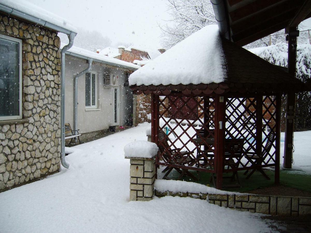 Apartman Modre Z Nebe Nemcicky  Экстерьер фото